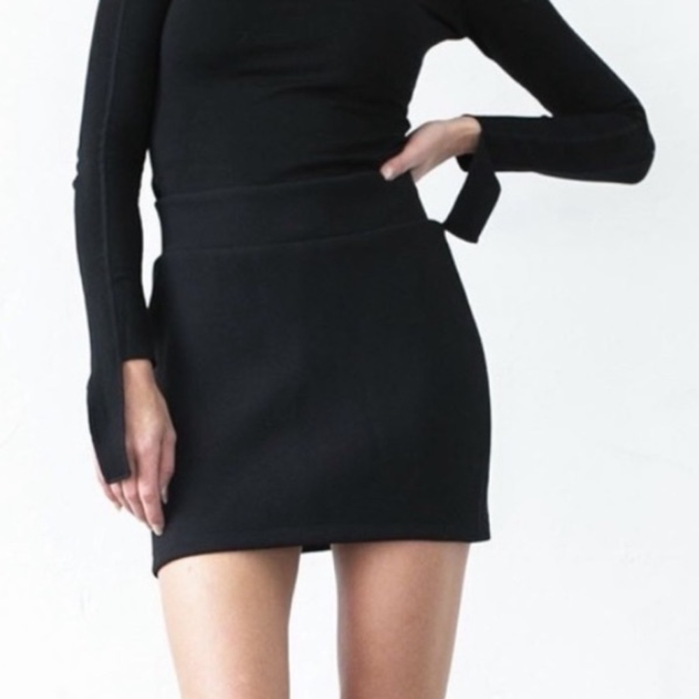Tribe Kelley Black Zip Skirt